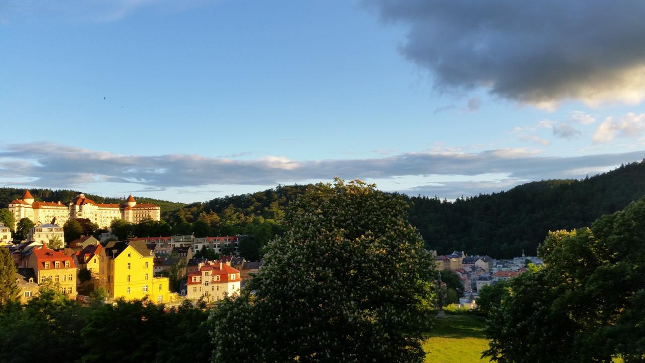 Penzion Valkoun-Lilienfeld Karlovy Vary Exterior photo